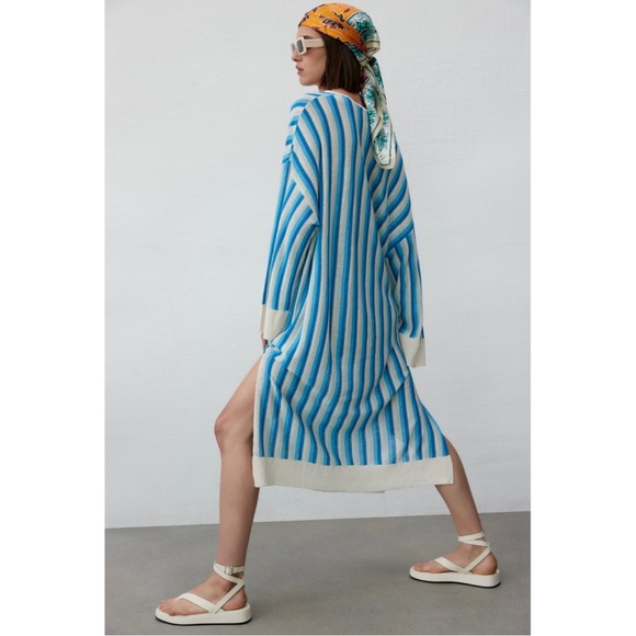 Women’s Blue and White Striped Linen Zara V-Neck Tunic Dress - Picture 4 of 14